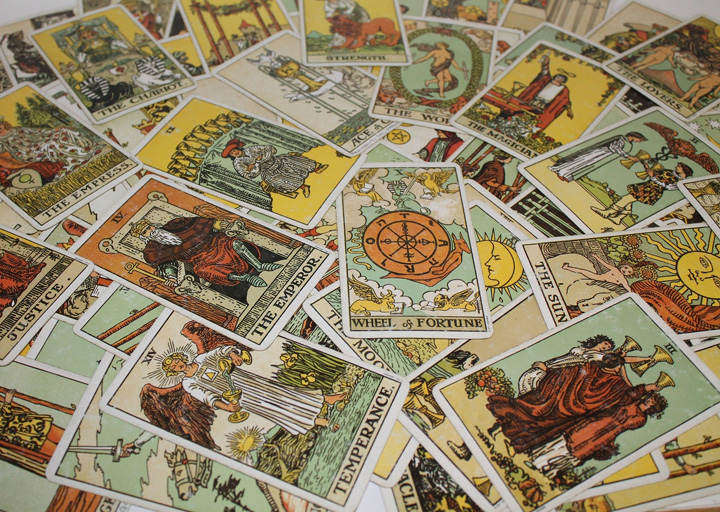 Gemstones and the Tarot